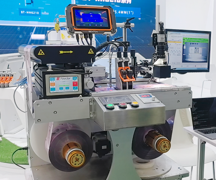 Imprimantă industrială în linie Bentsai seria E62P cu rebobinare