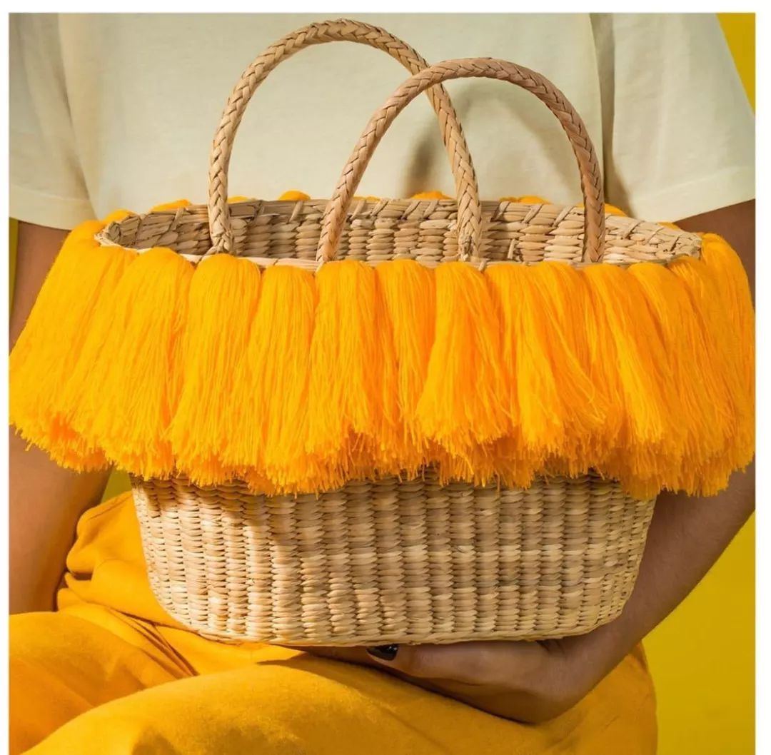 decorate your straw bag