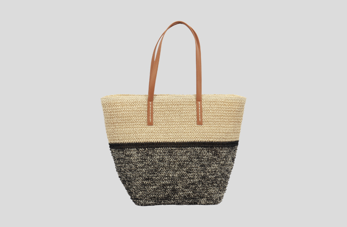 Chic Paper-Woven Beach Tote with Dual-Tone Design and PU Leather Straps