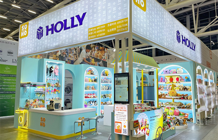 HandBraid Reports Strong Opening Day at the 138th Canton Fair