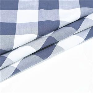 Tissu à carreaux 100 % coton teint en fil.