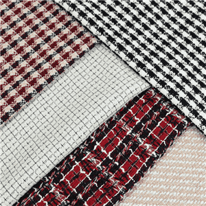 100 % garngefärbter Jacquard-Stoff aus Polyester