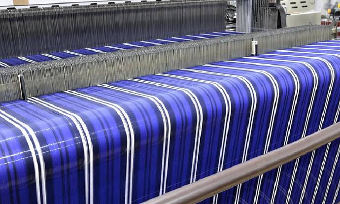 ¿Qué es la tela teñida en hilo?