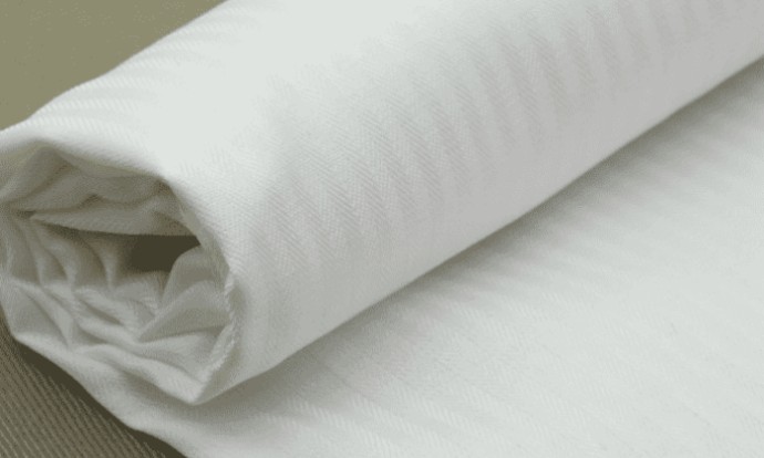 Ist Dobby-Stoff eher für Sommer oder Winter geeignet?