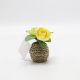 Μικρό μπονσάι με τεχνητά λουλούδια για το Πάσχα