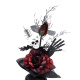 Decorare l'albero dei bonsai con rose nere per Halloween