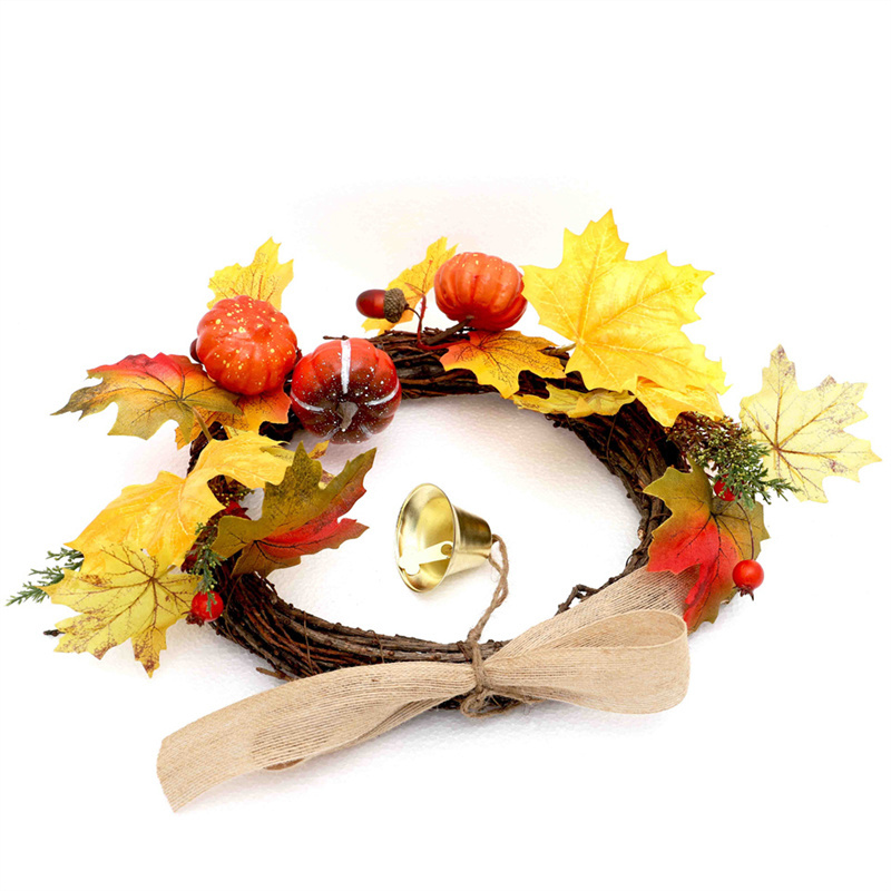 Decora una corona de calabaza con hojas de arce para el Día de Acción de Gracias