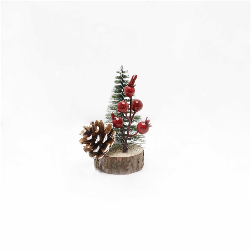 Decorate The artificial Christmas Tree With Pine Cones