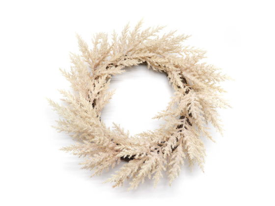 Creamy White Pampas Grass Wreath For Wedding Decoration