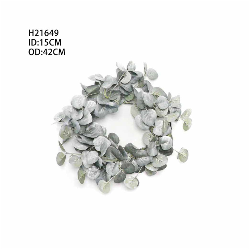 wholesale artificial christmas wreaths Spray Plastic To Deco Christmas Wreath