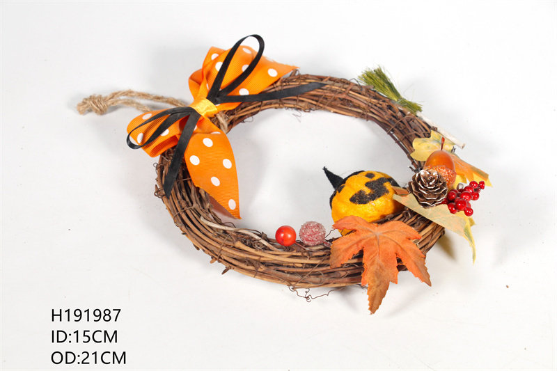 Decorate A Pumpkin Wreath For Halloween