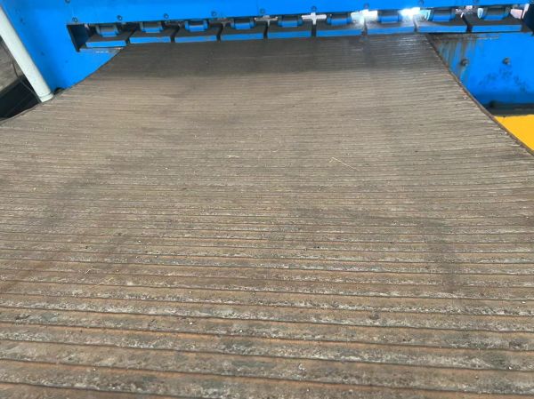 surfacing wear resistant plate