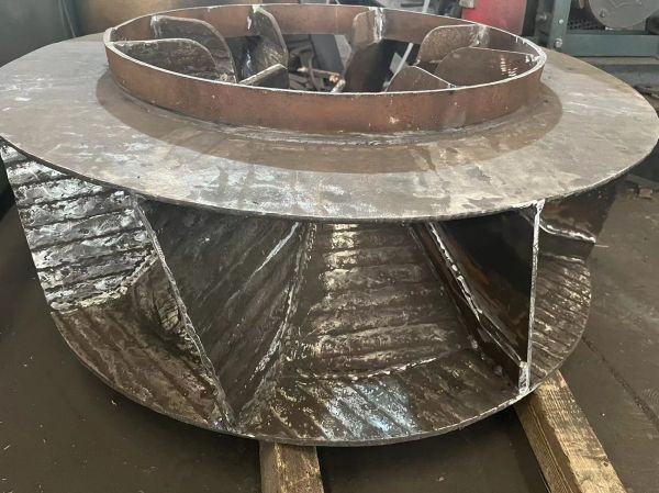 Wear resistant lining