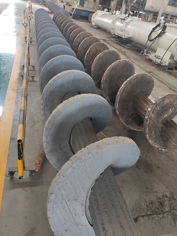 ใบมีดโรเตอร์สำหรับการเชื่อมผิวแข็งโครเมียมคาร์ไบด์