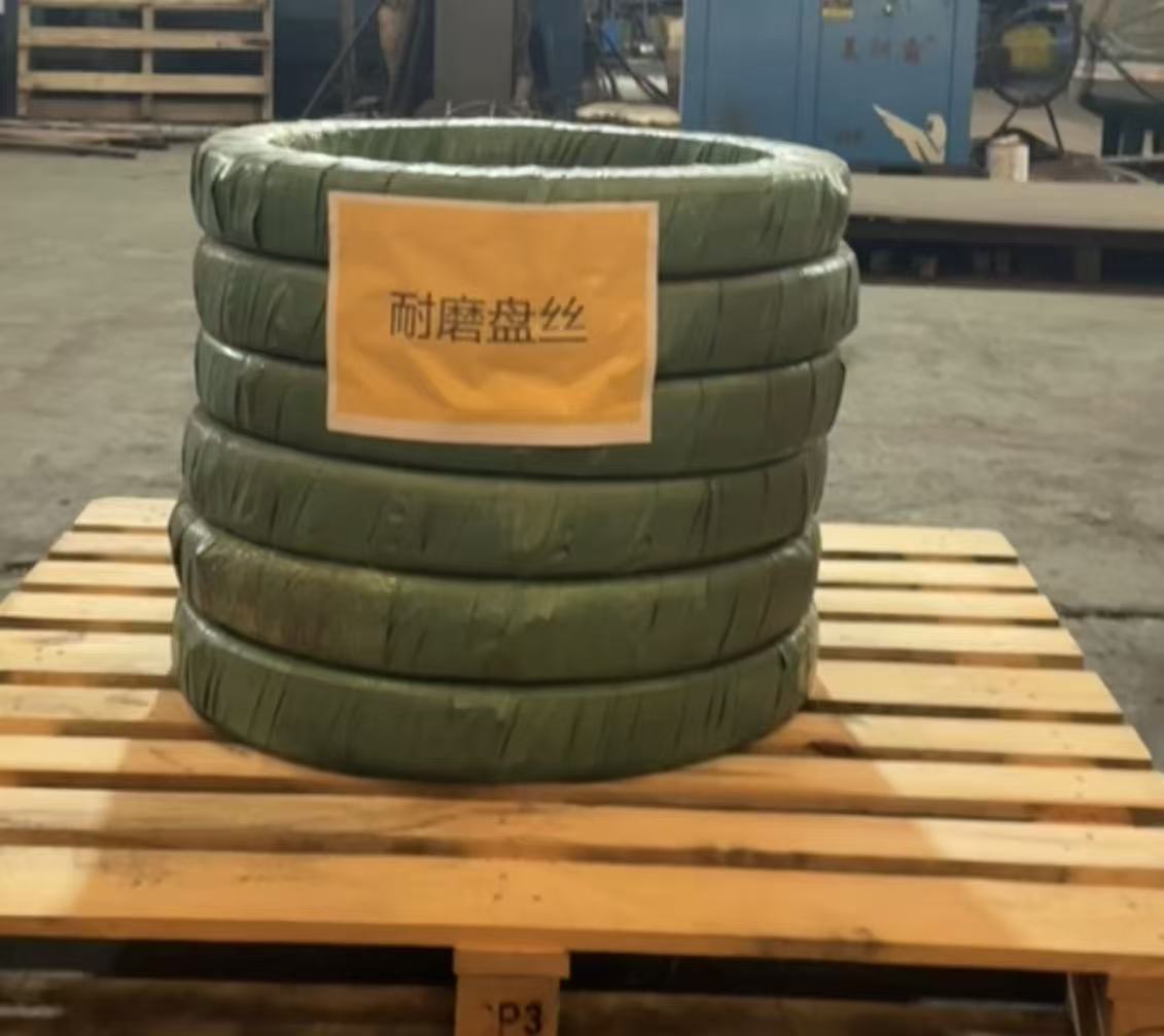 Low-Spatter Hardfacing Wire