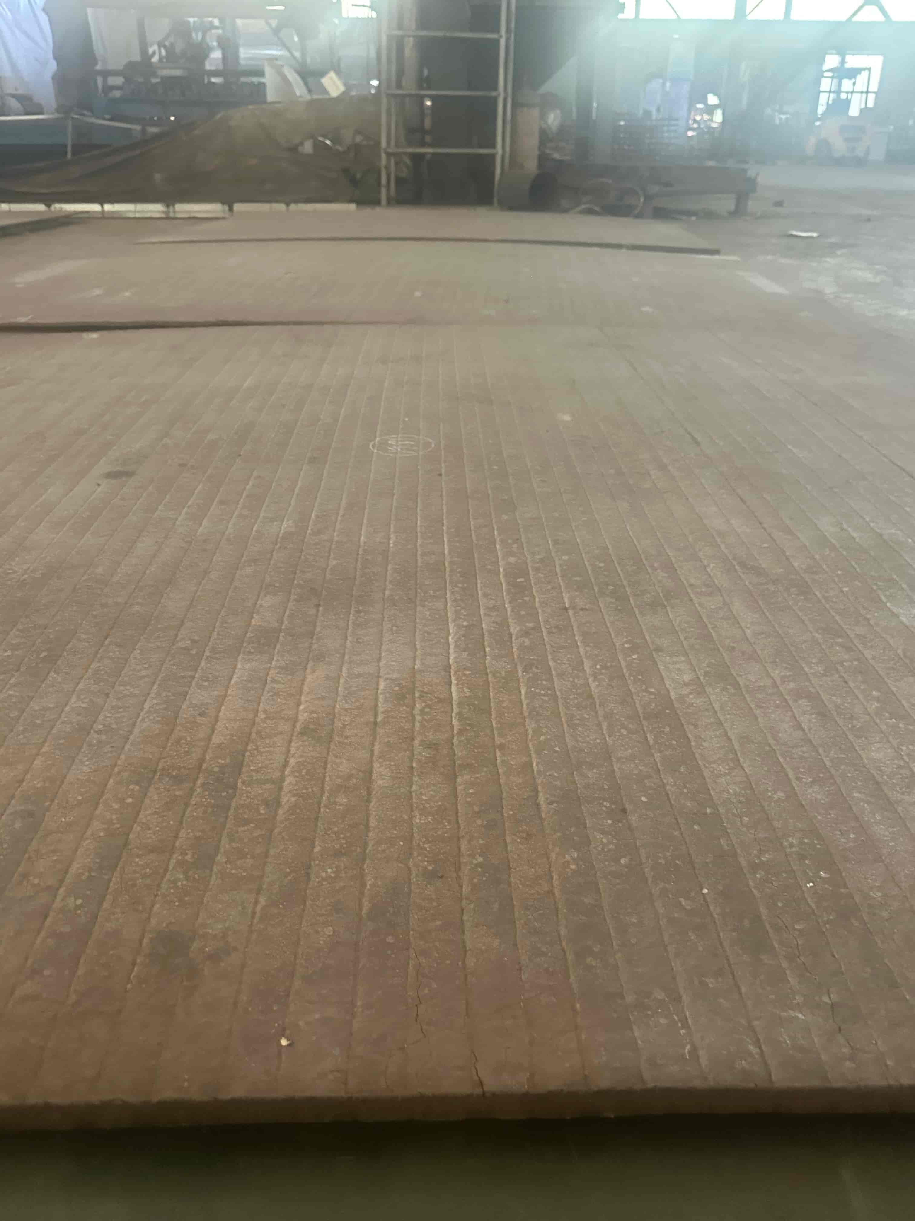 لوحة مقاومة للتآكل السطحي