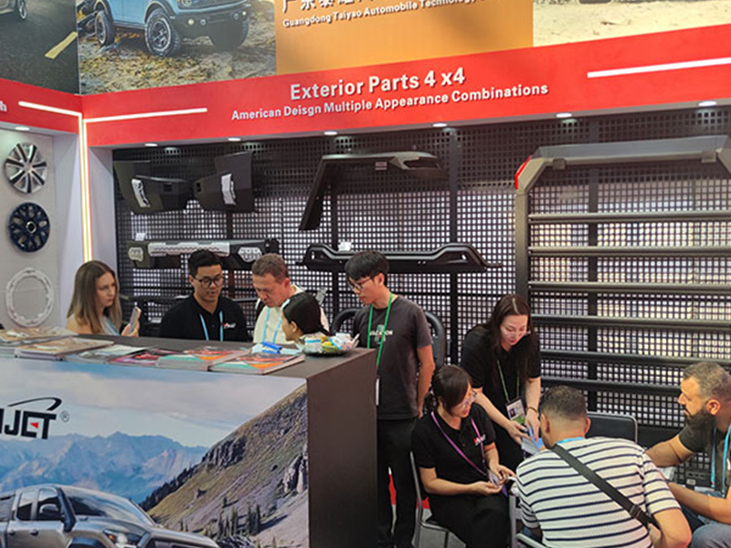 Autunno 2025 La fiera di Canton 138a a Guangzhou, stand degli accessori per auto WINJET