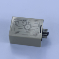 61F-GP-N AC220V cung cấp tại chỗ bộ điều khiển mực nước rơle mức chất lỏng