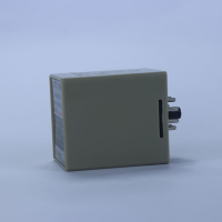 L'usine fournit directement un relais temporisé multi-gamme de haute qualité, relais électronique temporisé