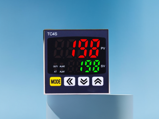 TC4S-14R is an economical PID control with newly developed PID control algorithms and 100ms high-speed sampling
