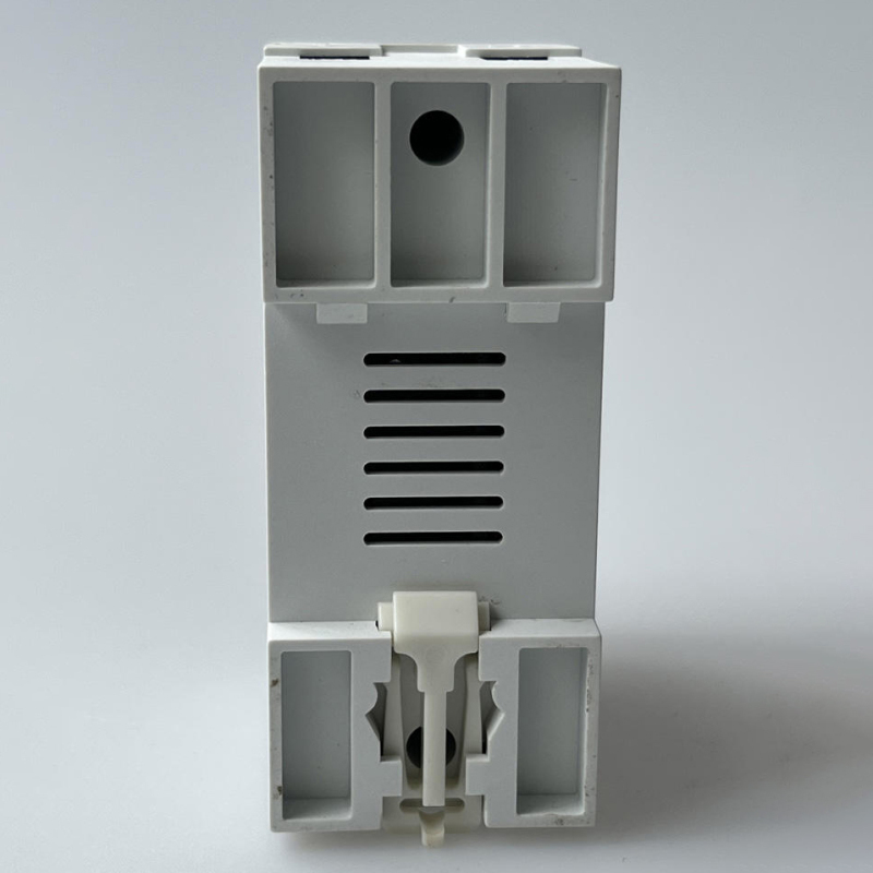 Powerful factories provide CE and ISO certified 110, 120VAVP-80A overvoltage and undervoltage protectors