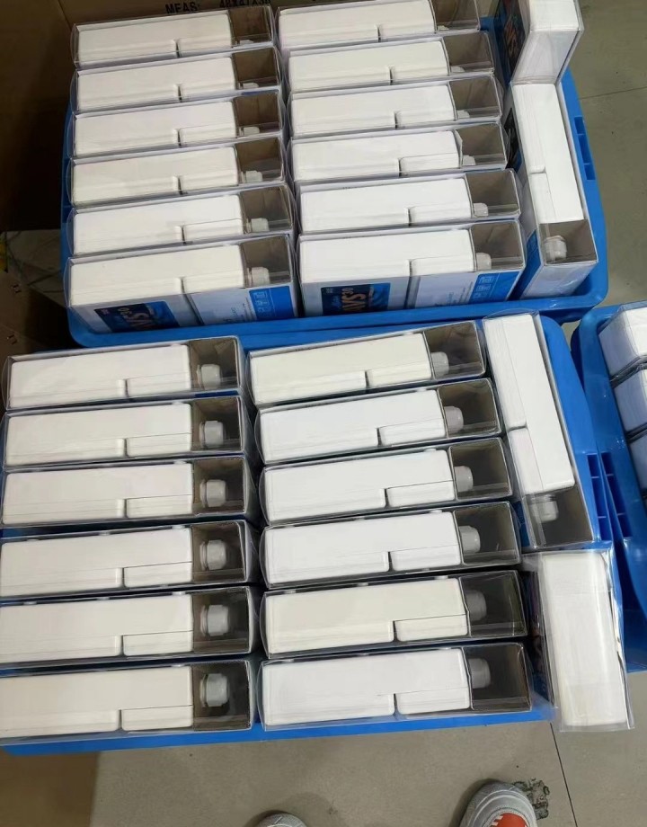 Automatic Voltage Connection Automatic Voltage Connection