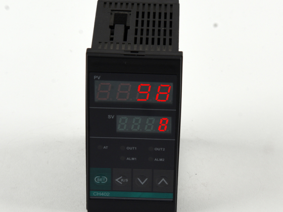 Pengontrol Termostat CH402