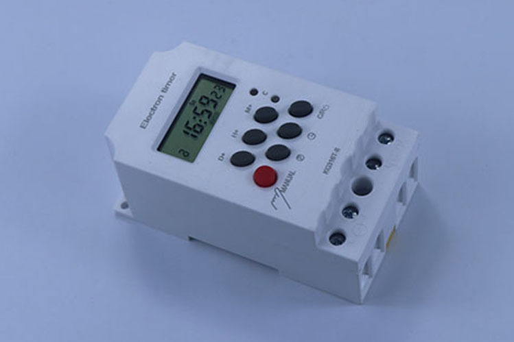 Sakelar kontrol waktu KG316T