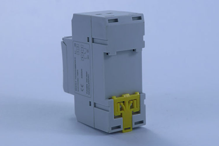 Sakelar kontrol waktu THC