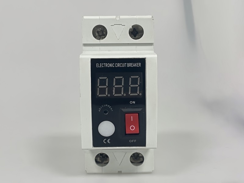 Pelindung Tegangan SMP5-63A