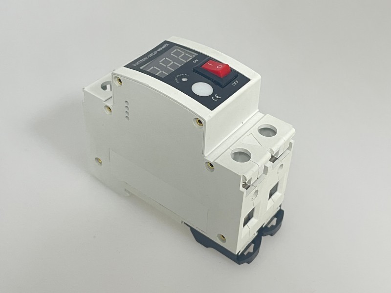 Pelindung Tegangan SMP5-63A