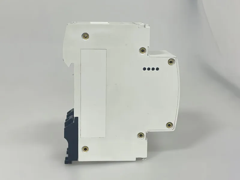 Bộ bảo vệ điện áp SMP5-63AV