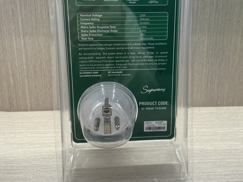 Gaya EropaAC KULKAS TV GUARD Tiga dalam Satu Daya tinggi