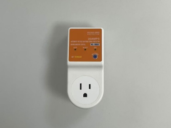 2166Gaya AmerikaPelindung tegangan Amerika