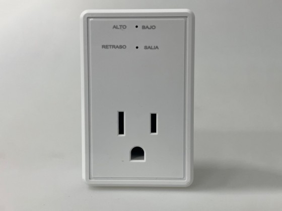 Pelindung tegangan Amerika KE-V188