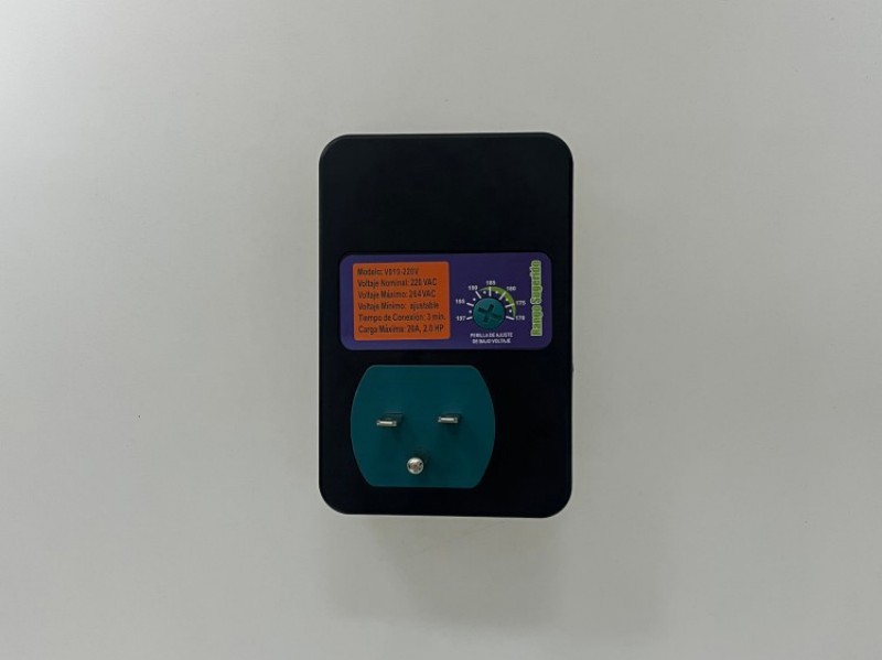 V010-220VblackPelindung tegangan Amerika