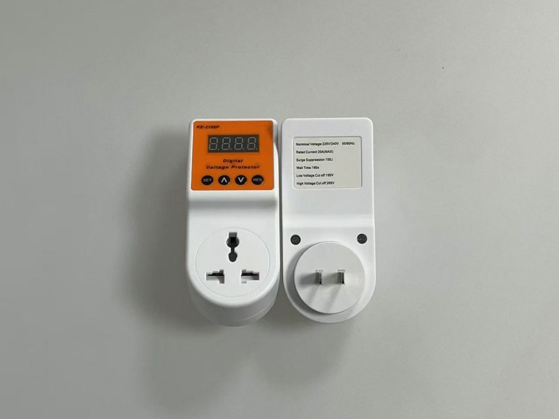 Protecteur de tension argentin 2166P