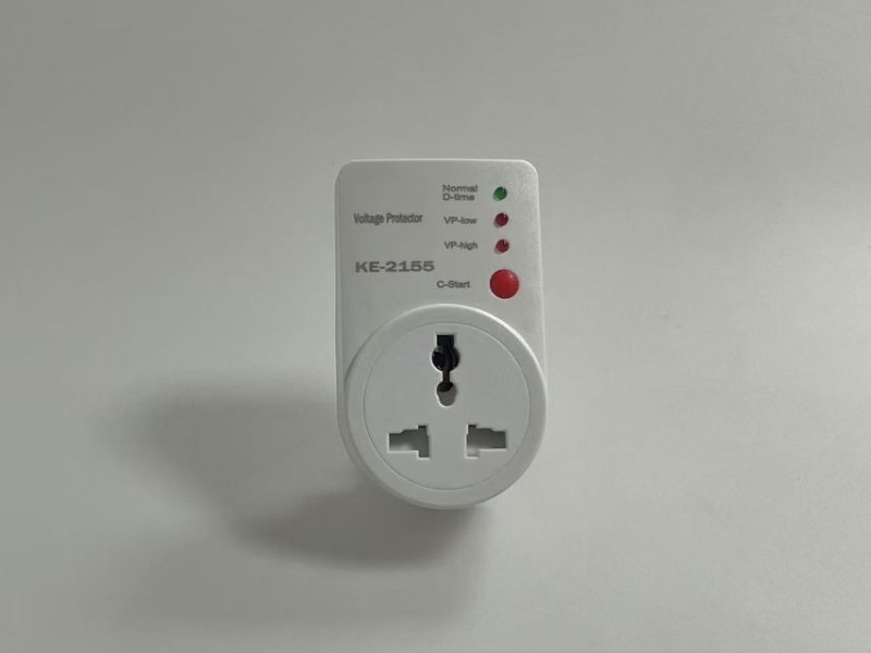 2155 Universal British StylePelindung tegangan Inggris