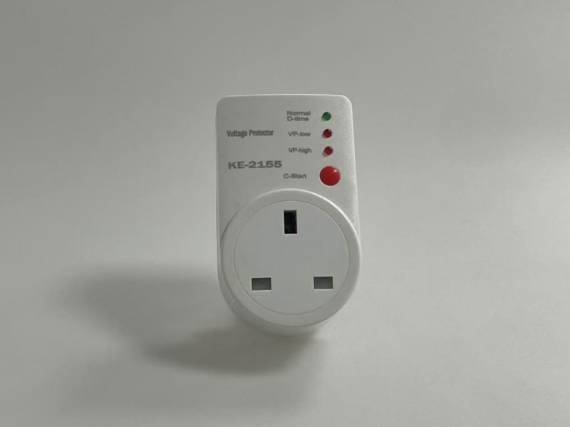 2155 gaya Inggris pelindung tegangan Inggris