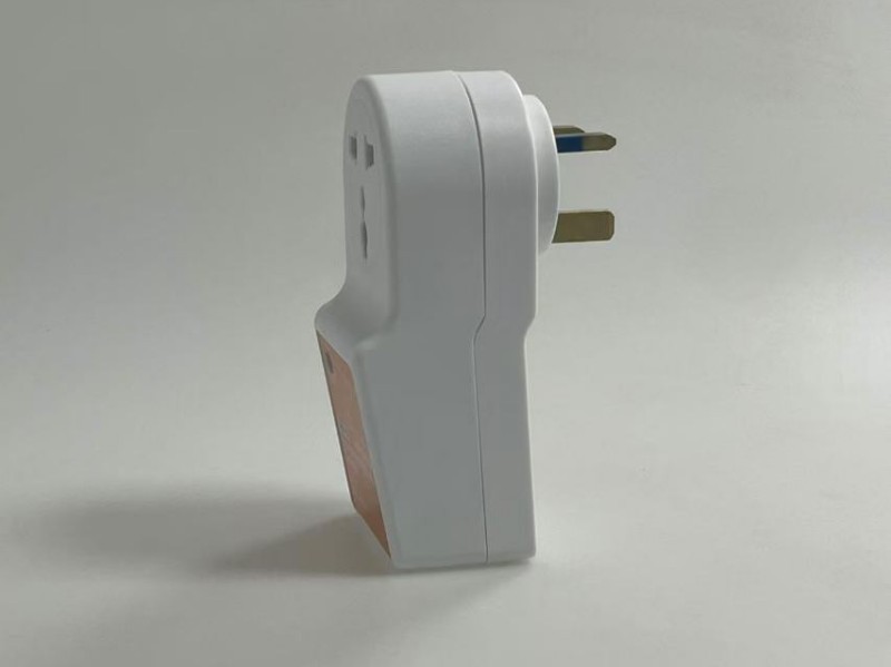 2166 Universal Pelindung tegangan Inggris