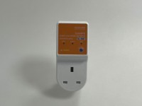 2166Pelindung tegangan Inggris