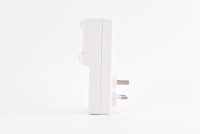 Pelindung TVPelindung tegangan Inggris