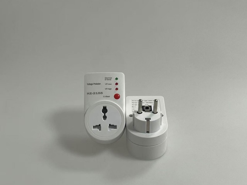 2155 Pelindung tegangan Eropa Universal