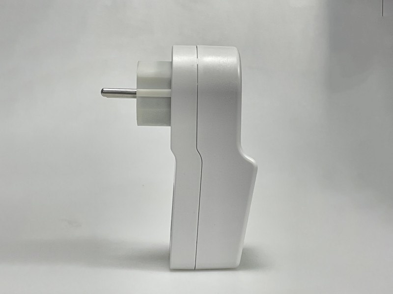 Pelindung tegangan Eropa universal yang dapat disesuaikan secara digital 2166D