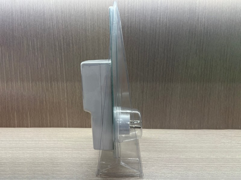 Pelindung TV kulkas ACPelindung tegangan Eropa