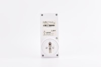 Pelindung kulkas dengan tampilan digital yang dapat disesuaikanPelindung tegangan Eropa