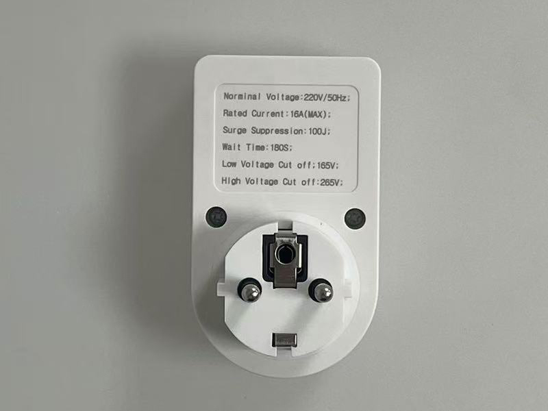 2155 Universal European StylePelindung tegangan universal