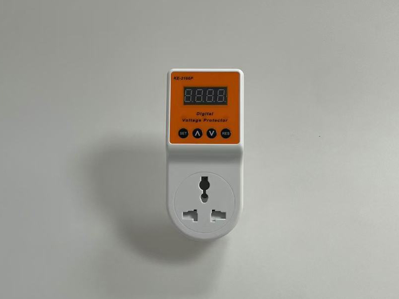 2166P Universal ArgentinaPelindung tegangan universal