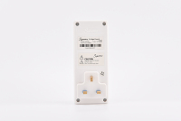 Pelindung kulkas universal gaya InggrisPelindung tegangan universal