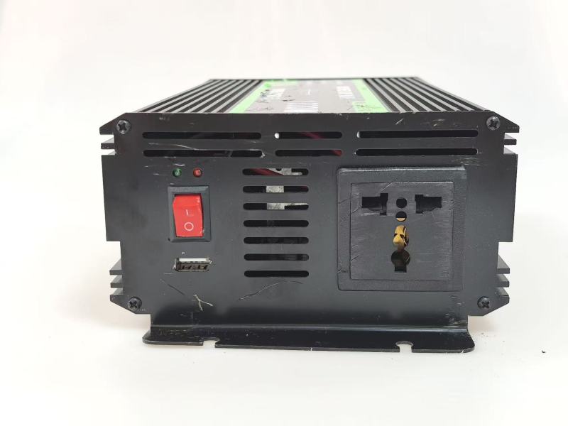 प्योर साइन वेव इन्वर्टर DC12V/24V/48V हाई पावर 300W सोलर फोटोवोल्टाइक ग्रिड-टाई कन्वर्टर 220V 94.8% दक्षता चीन